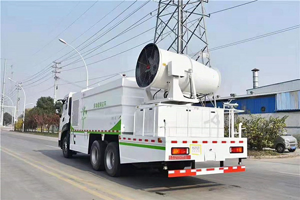 國六東風天龍18噸方罐多功能抑塵車