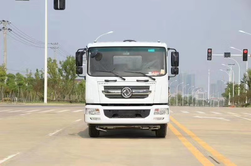 國六東風(fēng)D9 12方抑塵車