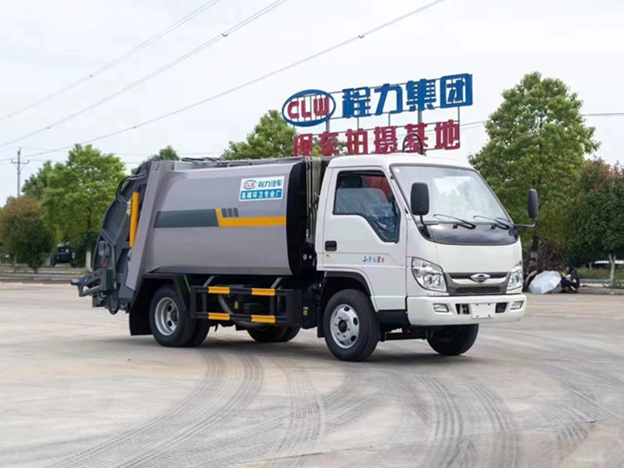 國六藍(lán)牌小卡之星3壓縮垃圾車_5.3方壓縮垃圾車_能下地下室的壓縮垃圾車_程力壓縮垃圾車廠